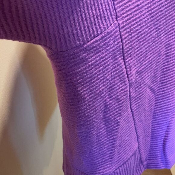 Funnel Neck Ribbed Knit Sweater - Picture 10 of 12